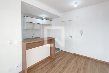 Sala de apartamento para alugar com 1 quarto, 34m² em Parque Industrial, Campinas