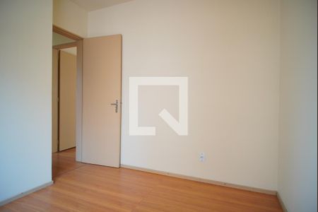 Quarto 2 de apartamento para alugar com 2 quartos, 52m² em Sarandi, Porto Alegre