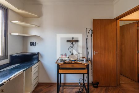 Quarto 1 de apartamento à venda com 2 quartos, 80m² em Alphaville Industrial, Barueri