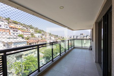 Sala de apartamento à venda com 3 quartos, 100m² em Vital Brasil, Niterói