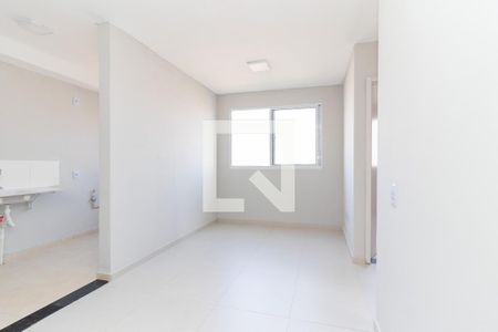 Sala de apartamento para alugar com 2 quartos, 42m² em Vila Lourdes, São Paulo