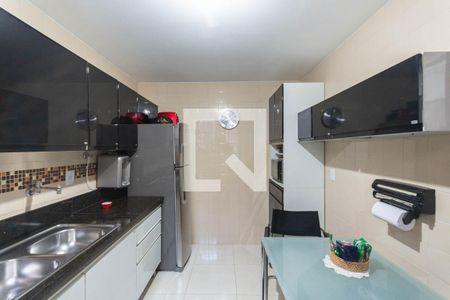 Cozinha (primeiro andar) de casa à venda com 4 quartos, 210m² em Grajaú, Rio de Janeiro