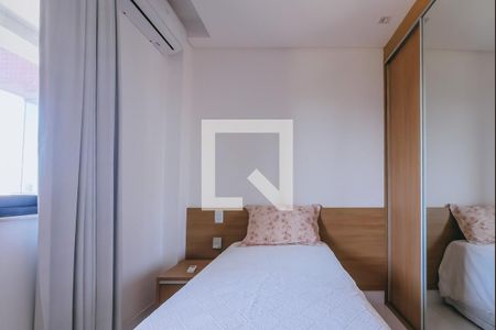 Quarto 1 de apartamento para alugar com 3 quartos, 105m² em Candeal, Salvador