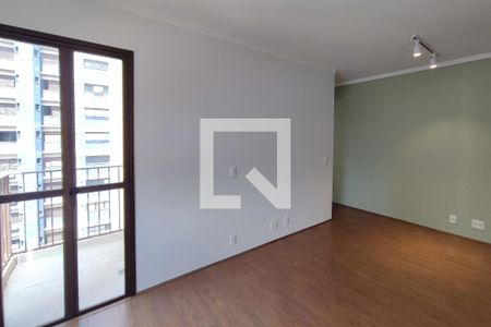 Apartamento à venda com 67m², 1 quarto e 1 vagaSala