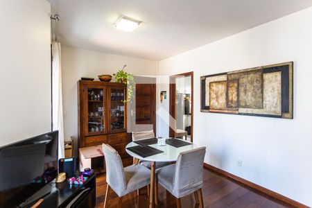 Sala de apartamento à venda com 3 quartos, 84m² em Serra, Belo Horizonte