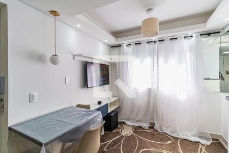 Sala de apartamento para alugar com 2 quartos, 32m² em Jardim Celeste, São Paulo