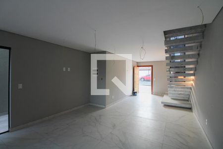 Sala de casa à venda com 3 quartos, 180m² em Planalto, Belo Horizonte