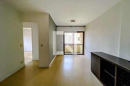 Sala de apartamento para alugar com 2 quartos, 70m² em Cambuci, São Paulo