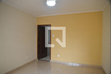 Sala de casa para alugar com 2 quartos, 200m² em Vila Valparaíso, Santo André