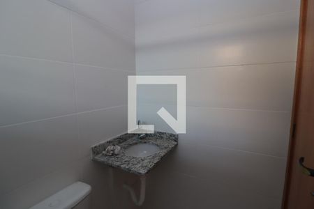 Banheiro de apartamento para alugar com 1 quarto, 36m² em Penha de França, São Paulo