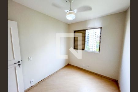 Quarto 1 de apartamento à venda com 3 quartos, 74m² em Vila Sofia, São Paulo