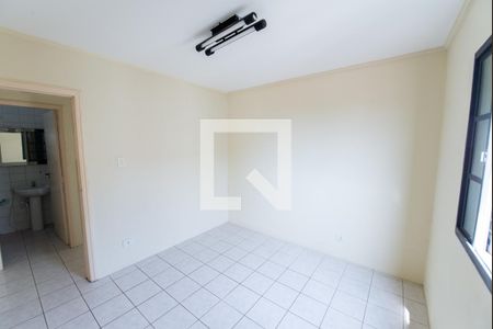 Quarto de apartamento para alugar com 2 quartos, 60m² em Conj. Res. Quiririm, Taubaté