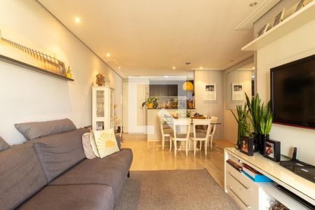 Sala de apartamento para alugar com 3 quartos, 69m² em Vila Suzana, São Paulo