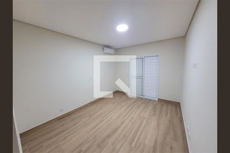 Casa à venda com 3 quartos, 190m² em Parque Sao Domingos, São Paulo