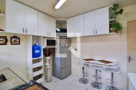 Casa à venda com 3 quartos, 80m² em Jardim Colombo, São Paulo