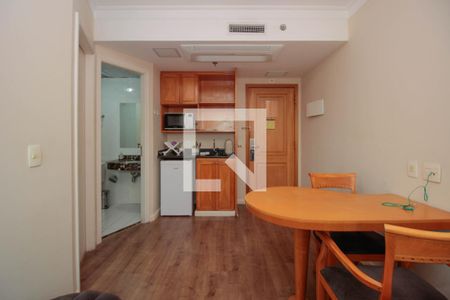 Sala/Cozinha de kitnet/studio à venda com 1 quarto, 28m² em Jardim America, São Paulo