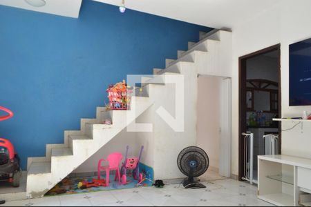 Sala de casa para alugar com 3 quartos, 85m² em Taquara, Rio de Janeiro