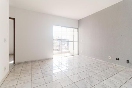 Sala de apartamento para alugar com 3 quartos, 99m² em Parque Santana, Mogi das Cruzes