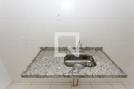 Cozinha de apartamento à venda com 2 quartos, 48m² em Vila Esperança, São Paulo