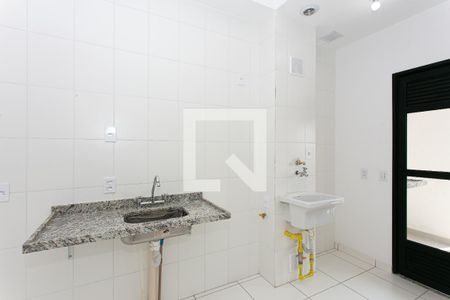 Cozinha de apartamento à venda com 2 quartos, 48m² em Vila Esperança, São Paulo