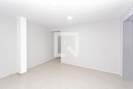 Sala de casa para alugar com 2 quartos, 120m² em Vila Brasilina, São Paulo