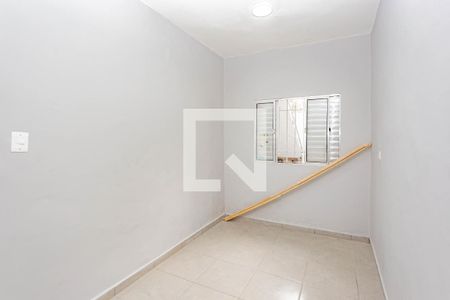 Quarto 1 de casa para alugar com 2 quartos, 120m² em Vila Brasilina, São Paulo