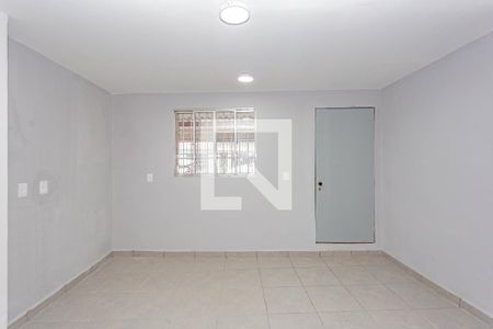 Sala de casa para alugar com 2 quartos, 120m² em Vila Brasilina, São Paulo