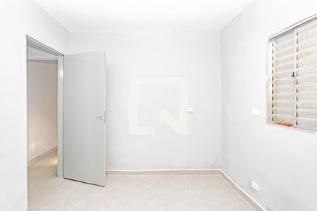 Quarto 2 de casa para alugar com 2 quartos, 120m² em Vila Brasilina, São Paulo