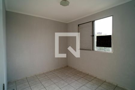 Quarto 2 de apartamento para alugar com 2 quartos, 50m² em Jardim Guadalajara, Sorocaba