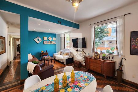 Sala de apartamento à venda com 3 quartos, 90m² em Cosme Velho, Rio de Janeiro