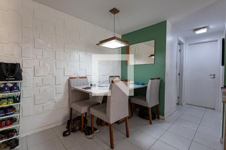 Apartamento à venda com 67m², 2 quartos e 1 vagaSala