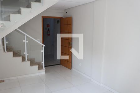 Sala de apartamento à venda com 2 quartos, 99m² em Nova Gerti, São Caetano do Sul