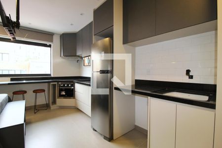 Cozinha e Área de Serviço de kitnet/studio para alugar com 1 quarto, 25m² em Indianópolis, São Paulo