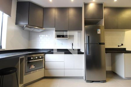 Cozinha e Área de Serviço de kitnet/studio para alugar com 1 quarto, 27m² em Indianópolis, São Paulo