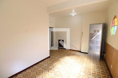 Sala de casa para alugar com 1 quarto, 45m² em Oswaldo Cruz, Rio de Janeiro