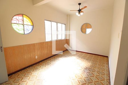 Sala de casa para alugar com 1 quarto, 45m² em Oswaldo Cruz, Rio de Janeiro