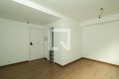 Sala / Quarto / Cozinha de kitnet/studio para alugar com 0 quarto, 25m² em Cidade Baixa, Porto Alegre