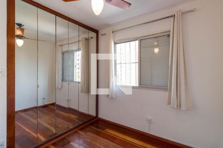 Quarto de apartamento para alugar com 3 quartos, 72m² em Jardim Londrina, São Paulo