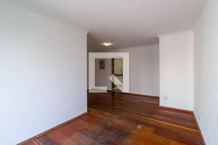 Sala de apartamento para alugar com 3 quartos, 72m² em Jardim Londrina, São Paulo