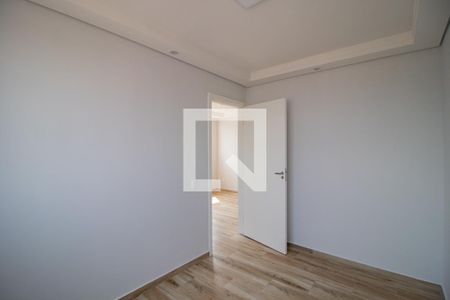 Quarto 1 de apartamento para alugar com 2 quartos, 42m² em Vila Santos, São Paulo