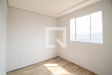 Quarto 2 de apartamento para alugar com 2 quartos, 42m² em Vila Santos, São Paulo