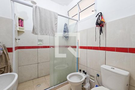 Banheiro de apartamento para alugar com 1 quarto, 48m² em Centro, Guarujá