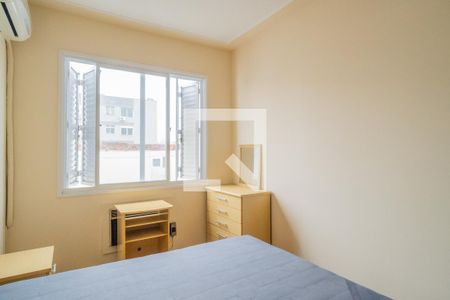 Quarto 2 de apartamento para alugar com 2 quartos, 60m² em Azenha, Porto Alegre