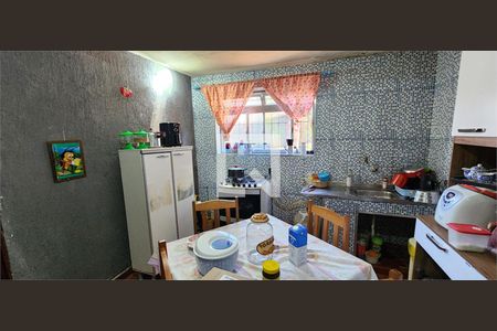 Casa à venda com 2 quartos, 186m² em Centro, Diadema