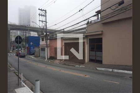 Casa à venda com 2 quartos, 103m² em Vila Tolstoi, São Paulo