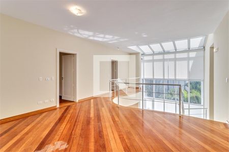 Casa à venda com 4 quartos, 687m² em Santo Amaro, São Paulo