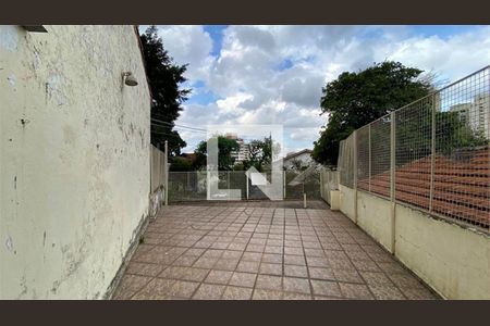 Casa à venda com 3 quartos, 100m² em Vila Ipojuca, São Paulo