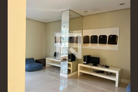 Apartamento à venda com 3 quartos, 168m² em Vila Firmiano Pinto, São Paulo