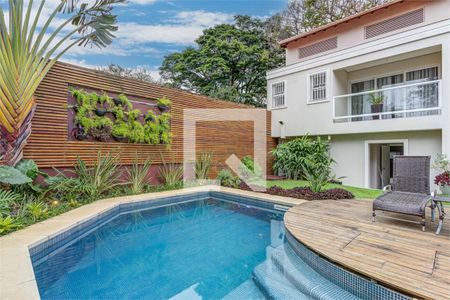 Casa à venda com 4 quartos, 405m² em Santo Amaro, São Paulo