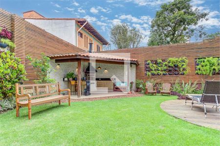 Casa à venda com 4 quartos, 405m² em Santo Amaro, São Paulo